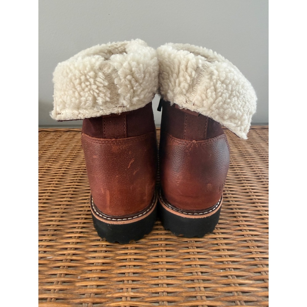 LL Bean Womens Rugged Cozy Boots Leather Mid Brown Sherpa Lined Sz 8.5M Winter - Picture 9 of 11